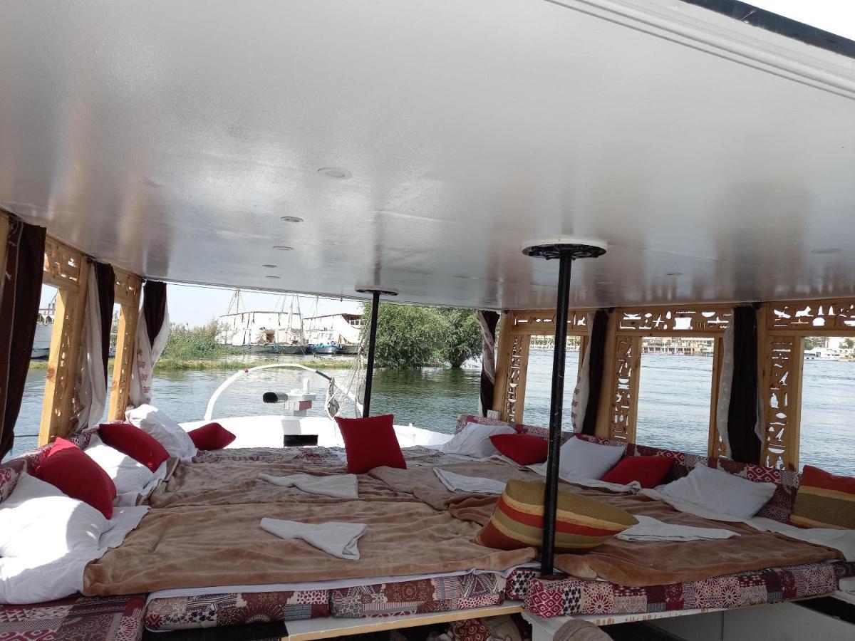Nile Sunrise Felucca Boat Private Rental Luxor Exterior photo