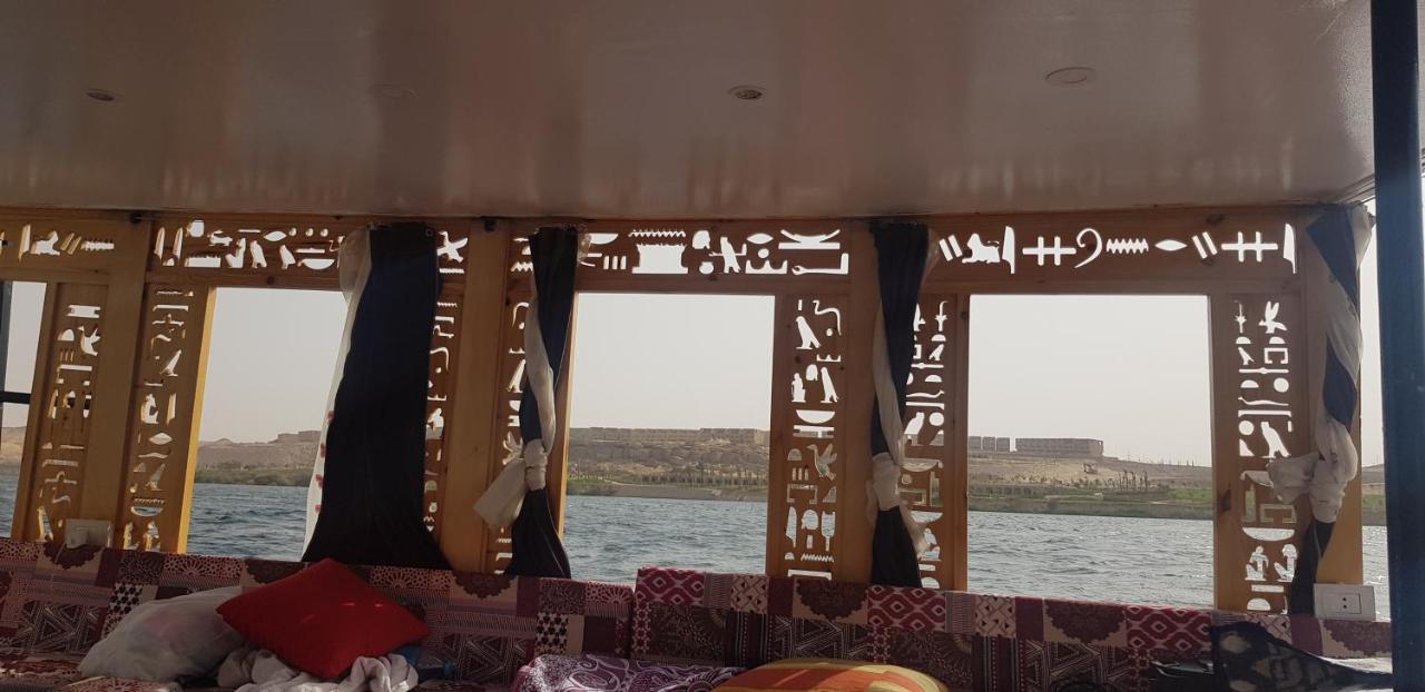 Nile Sunrise Felucca Boat Private Rental Luxor Exterior photo