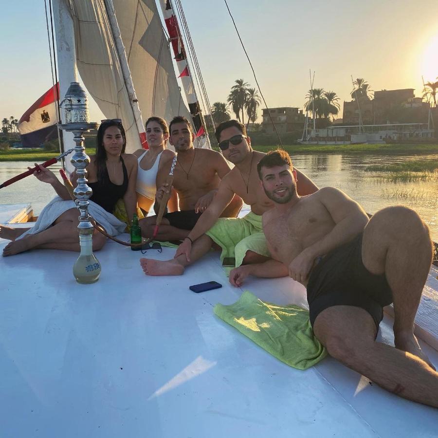Nile Sunrise Felucca Boat Private Rental Luxor Exterior photo