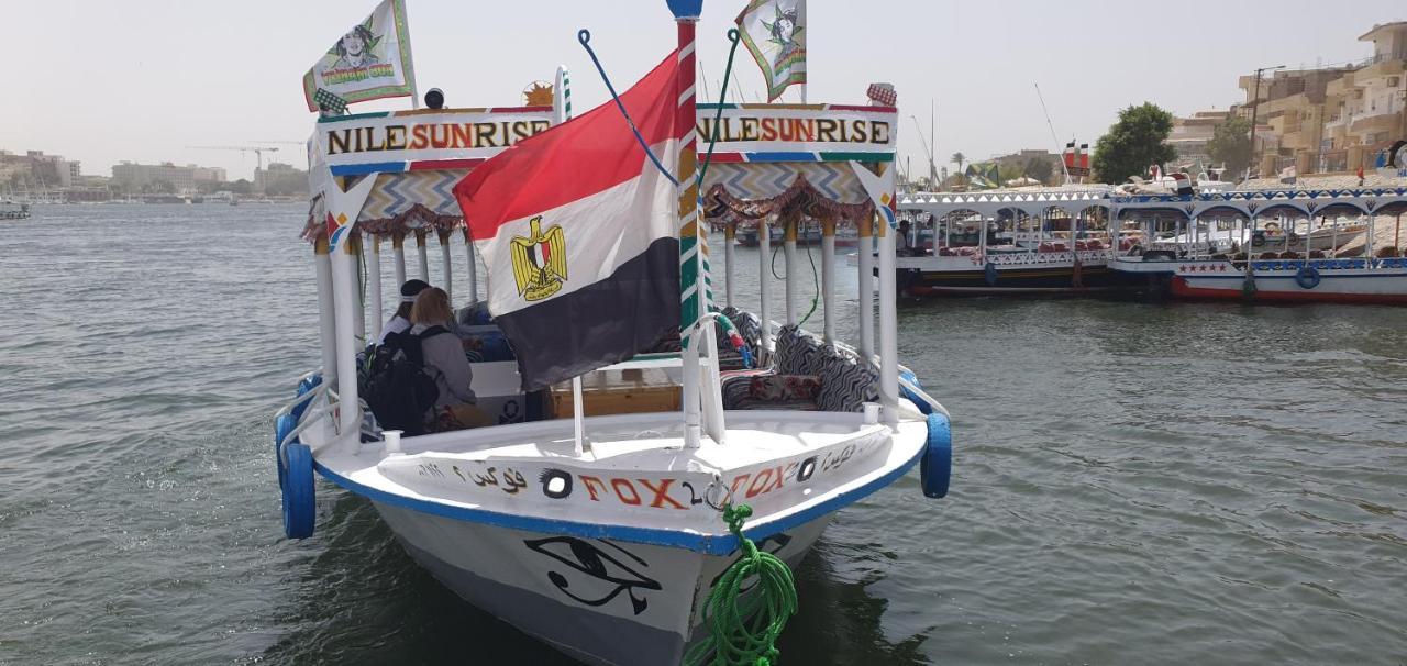 Nile Sunrise Felucca Boat Private Rental Luxor Exterior photo